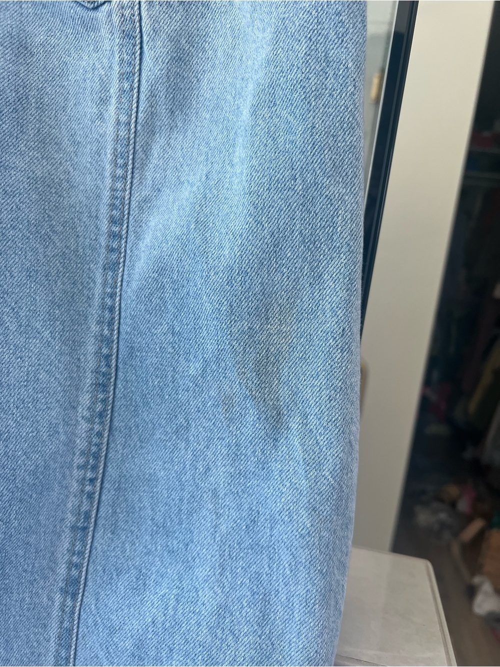 Universal Thread Barrel Ankle Jeans - Picture 4 of 6